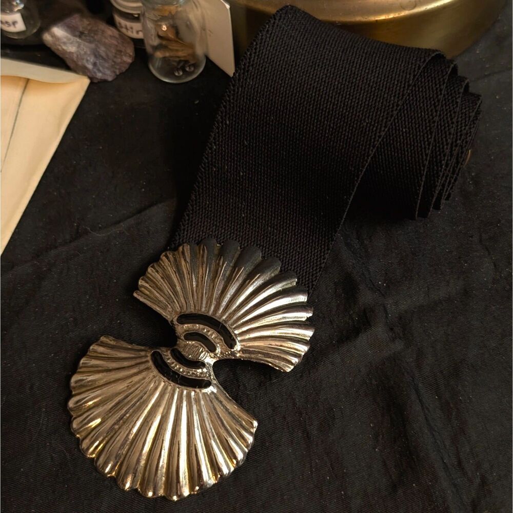 Vintage Elastic Seashell Buckle Waist Belt Women's Large Black Silver Metal